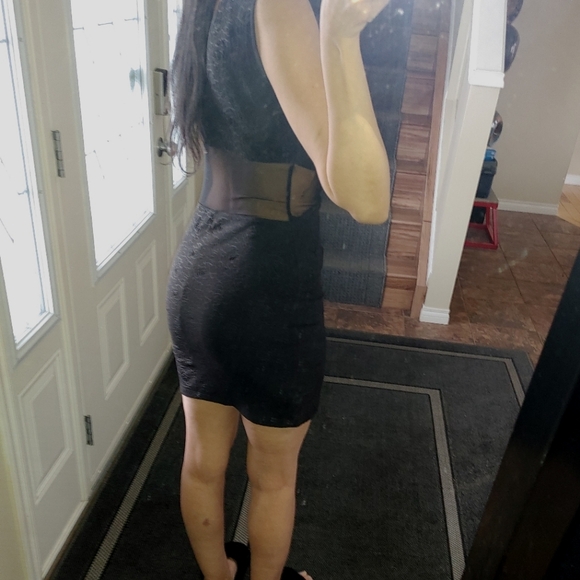 Black dress with sheer midsection - Picture 2 of 3